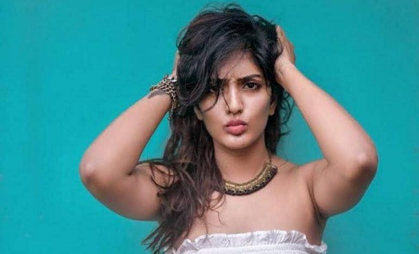 Eesha Rebba Height, Weight, Age, Wiki, Affairs, Family & More