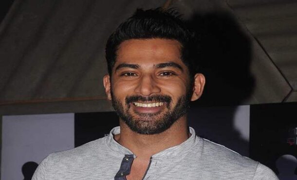 Vivan Bhatena Biography, Height, Weight, Age, Wiki, Wife & More